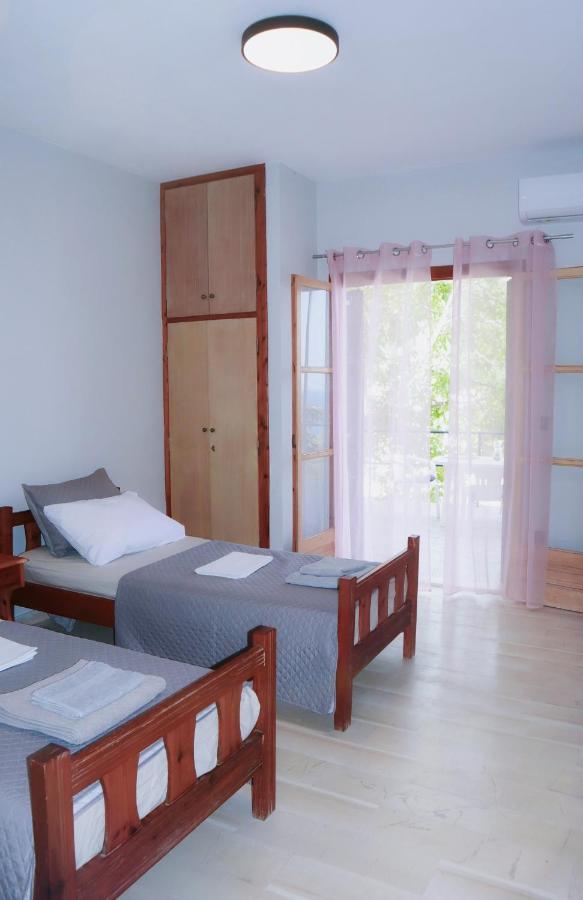Kaminaki Seaview Apartments Katávolos 外观 照片