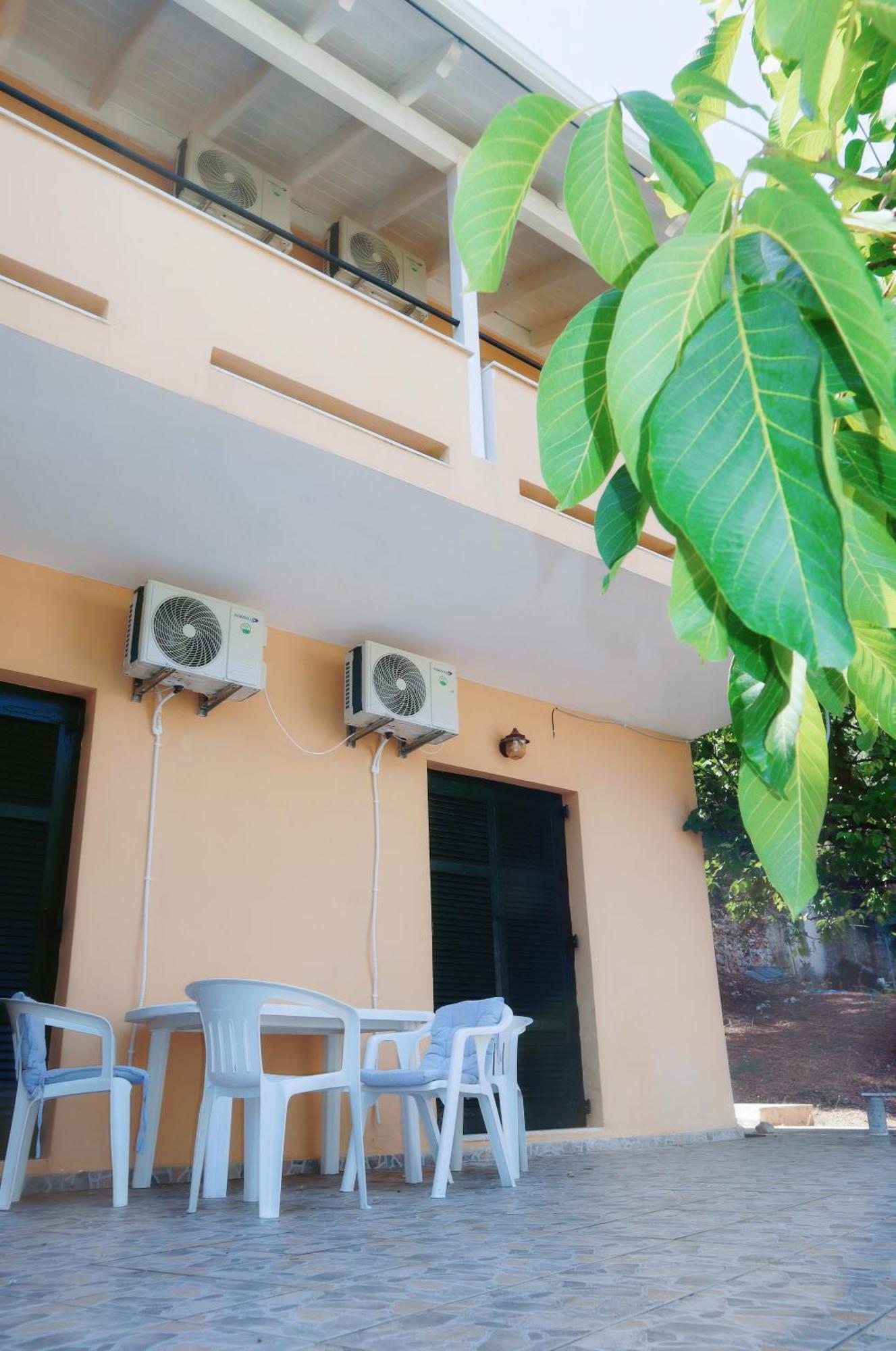 Kaminaki Seaview Apartments Katávolos 外观 照片